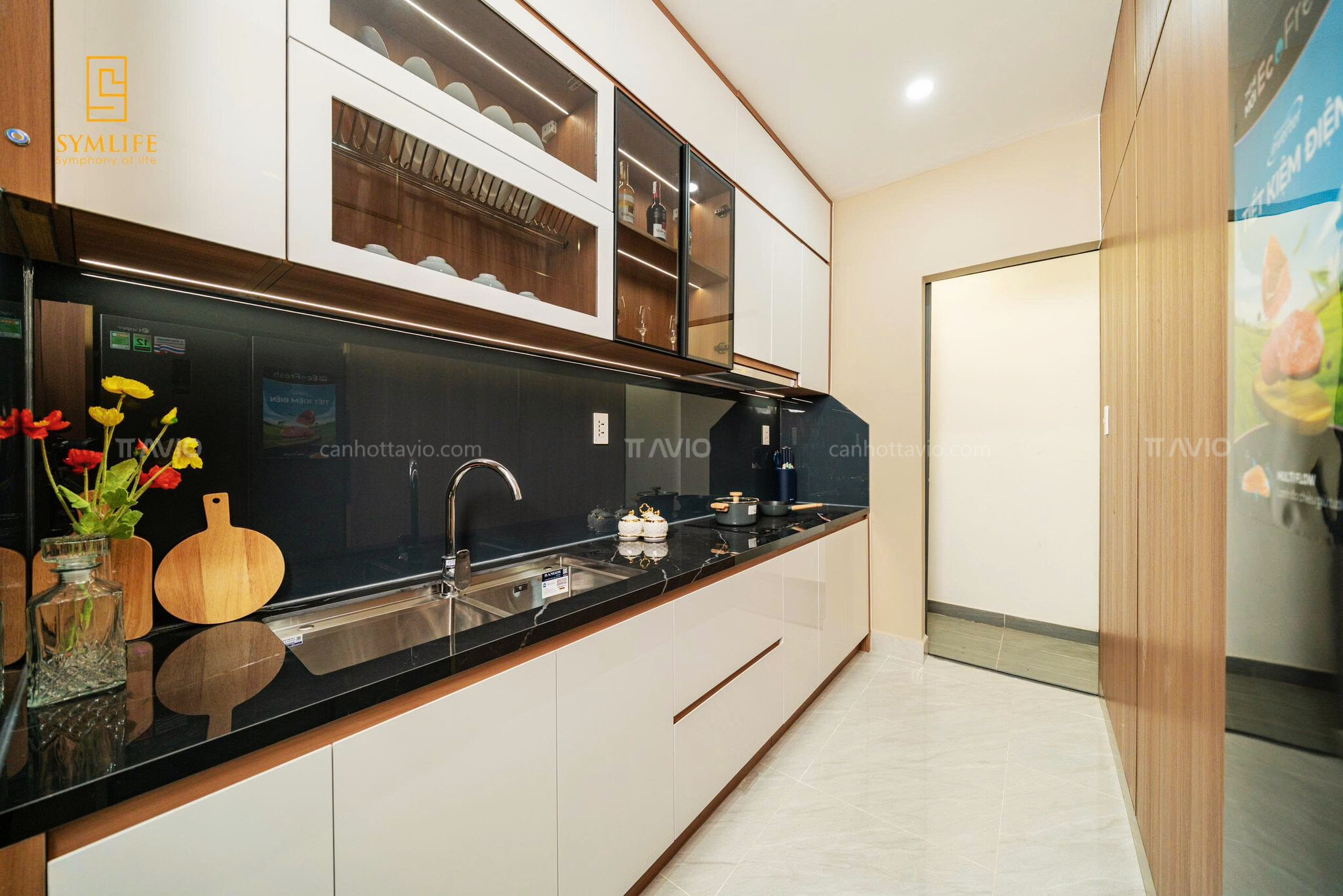 Căn 02pn Mẫu ở Symlife - Bếp